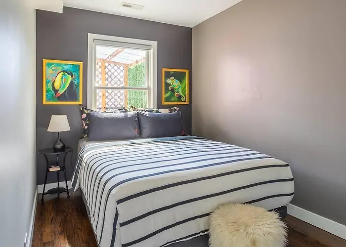 Duplex 3 Bed 2 Bat Steps From Lincoln Square Apartment Chicago